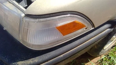 司机转角/公园灯转向信号轿车适用于 89-92 丰田 Crolla 原始设备制造商 — 第 1/4 张图片