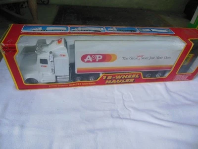 A&P 18 Wheel Hauler Battery Operated Remote Control Truck Vintage 1999 w/ Box - Image 1 of 4