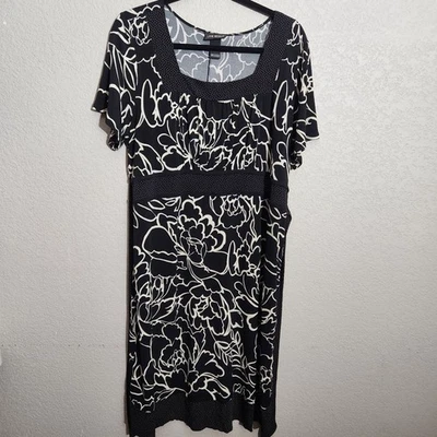 Lane Bryant Dress 14/16 Black White Floral Print Polka Dot Short Sleeves Floralc - Image 1 of 4
