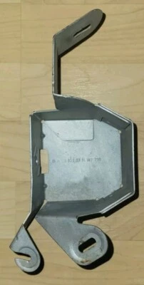 Mercedes Benz/Chrysler CROSSFIRE Alarm System Bracket A2118220714 - Image 1 of 3