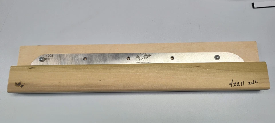 Replacement Blade 42211 for Triumph IDEAL MBM 3900, 3905, 3915, 15" Cutter - Image 1 of 1