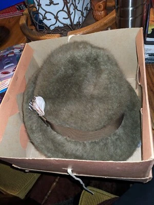 Sombrero Furgora Diseño Kangol De Colección ~ Sombrero Cubo Verde con Caja Original  Foto 1 de 4