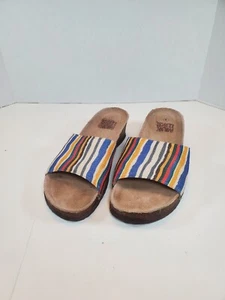 Muk Luks Damen-Slipper Keilsandalen farbige Streifen Stoff Größe 9 - Bild 1 von 9