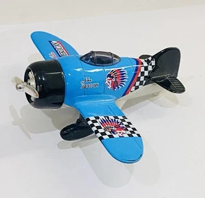 Toysmith ~ Avión fundido a presión ~ Volantes clásicos cara de indio americano John azul - Imagen 1 de 5