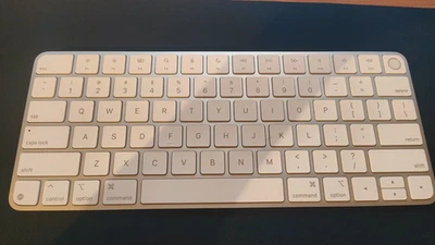 Apple Magic Keyboard with Touch ID for Mac QWERTY US , 3months old, warranty - Image 1 of 4