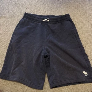 Abercrombie Kids Navy Blue Active Sweatpant Shorts Boys Size 13/14 - Picture 1 of 5