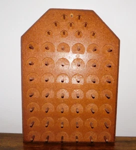 Vintage Wooden Spools of Thread Holder Wall Hanging Rack Sewing - Picture 1 of 4