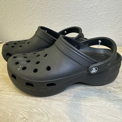 Iconic Crocs Clog Women Size 7 Platform Sandals Comfort Chunky Thick Sole Shoe - Image 1 of 4