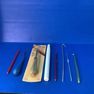Vintage Crochet Rug Hooks Penn Boye USA Lot Of 8 - Picture 1 of 3