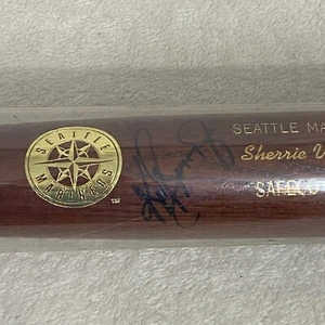 MLB Seattle Mariners KEN GRIFFEY JR Signed Presentation Louisville Slugger Bat - Picture 1 of 4