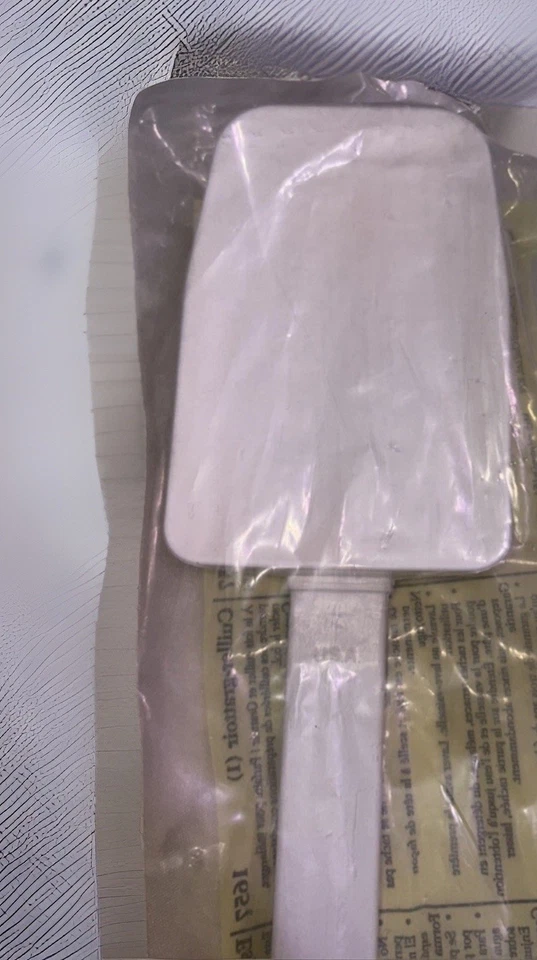 Pampered Chef Mix 'N Scraper Silicone Heavy Duty Scraper - White (1657)