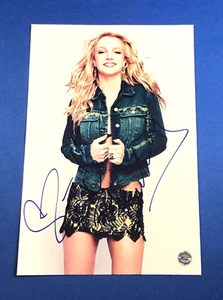 BRITNEY SPEARS Authentic Guaranteed Autographed 6.25 X 9.25 Photograph / W. COA - Picture 1 of 4