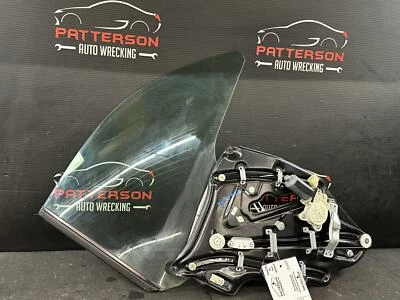 06-09 MERCEDES CLK350 CONVERTIBLE DRIVER LEFT QUARTER GLASS WINDOW REGULATOR - Image 1 of 4