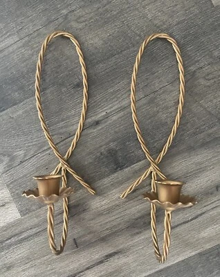 NUEVO SIN CAJA DE COLECCIÓN Hogar Interior Metal Cuerda Retorcida Candelabros Apliques Casa de Campo Foto 1 de 3