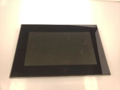 Insignia NS-DPF9G 9-Inch Digital Picture Frame with power cord - Image 1 of 4