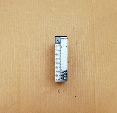 OMRON C200H-DA004 D/A UNIT - Image 1 of 4