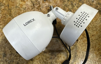 Lorex C883DA Indoor Outdoor Deterrence HD 4K ...
