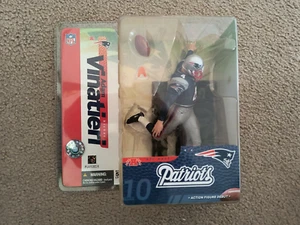 Figura de acción McFarlane Adam Vinatieri New England Patriots serie 10 debut 2004 - Imagen 1 de 7