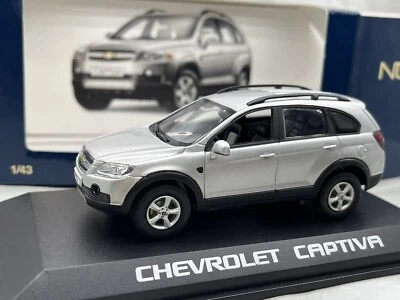 🇺🇦 Chevrolet Captiva Silver 1st 1/43 Norev 1:43 Foto 1 de 4