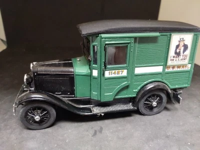 Camión de reparto Ford 1931 correo de EE. UU. USPS escala 1:24 diecast Danbury como nuevo con caja Foto 1 de 4