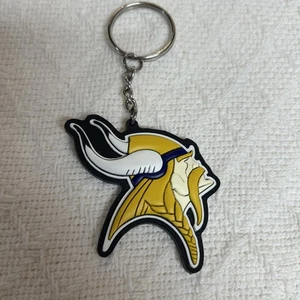 Minnesota Viking Football Logo Keychain Ring Durable Rubber 3D - Picture 1 of 4
