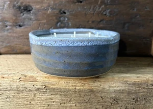 Country Stoneware Candle-Hand Thrown-Soy Wax-Nordic Night scented-312 - Picture 1 of 4