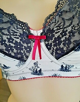 Hot Milk Blk/Wht "CIR" Drop Cup Wire Free Feeding/Support Bra - Image 1 of 4