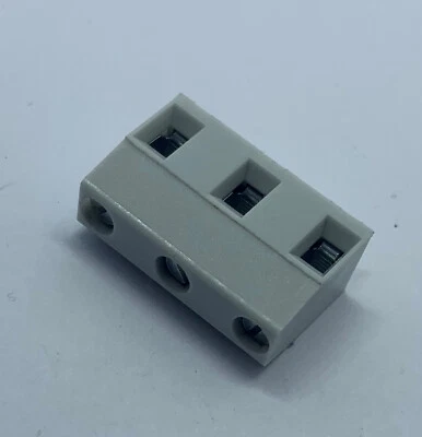 5 x Lumberg PCB Terminal Block Connector 10mm 3 way 15A 300V UK seller Free P+P - Image 1 of 3