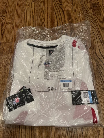 *SOLD OUT* Nike New York Giants Saquon Barkley Vapor Limited Jersey Medium DS NR Cover