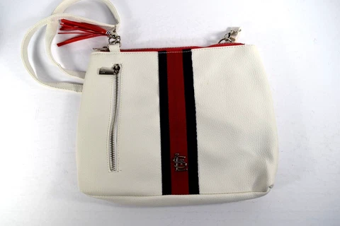 PURSE St. Louis Cardinals 5/9/2021  Mother's Day promo item Baseball White EUC Cover