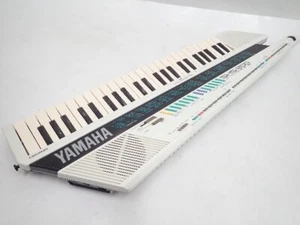 YAMAHA SHS-200 Digital Shoulder Electronic Keyboard 49 Keys - Picture 1 of 4