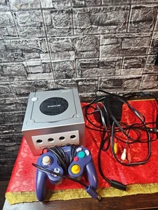 Console Nintendo GameCube Platinum - DOL-101 - Testée - USA - Photo 1/12