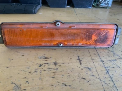 1962-1963-1964 CHEVROLET NOVA PARKING LAMP ASSY RH PASSENGER SIDE Foto 1 de 4