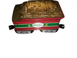 Lionel North Pole Central Lines Wood Tender for Ready-To-Play Train Set 7-11729 - Picture 1 of 2