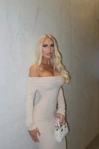 SNATCHED HOURGLASS MAXI DRESS - Picture 1 of 4