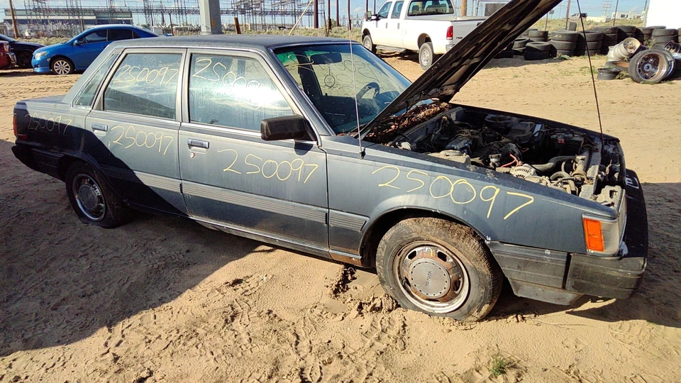 Conjunto de colector de escape Toyota Camry 1983-1986 OEM 2,0 L 2SELC 1714174011 Foto 1 de 4