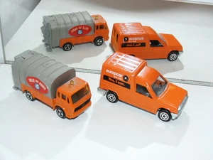 Vintage jouet TOYS Majorette camion poubelle paris renault Express europcar - Foto 1 di 1