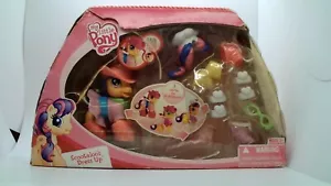 My Little Pony Scootaloo's Dress Up (3 Outfits) Sealed - Damaged Box - Picture 1 of 3