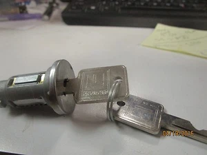66-82 Gm, Chevy, Gmc, Cadillac Ignition Switch Cylinder Tumbler Lock 2 Keys I - Picture 1 of 1