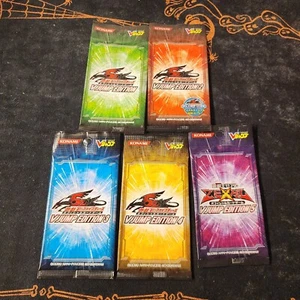 Yugioh V-JUMP Edición 1-5 Paquete de Refuerzo Set Sellado De Colección OCG 5Ds Promo - Imagen 1 de 2