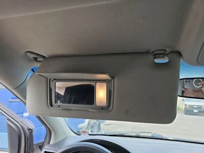 Parasol izquierdo usado se adapta a: Honda Odyssey 2007 iluminado izquierdo grado A Foto 1 de 4