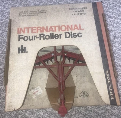 1/16 INTERNATIONAL FOUR-ROLLER DISC NIB  - Image 1 of 4