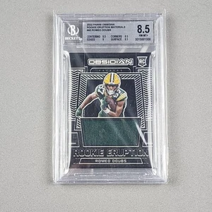 2022 Panini Obsidian #40 Romeo Doubs Rookie Jersey #/100 BGS 8.5 Packers Card - Foto 1 di 2