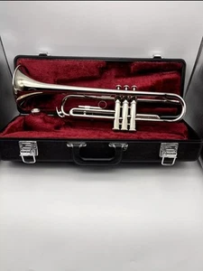 YAMAHA YTR-1310 Trumpet Comes With Hard Case JP YTR1310 Silver Brass - Picture 1 of 8