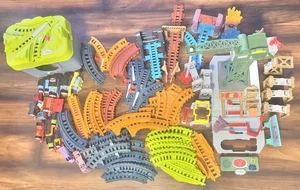 Posten Thomas & Freunde sprechende verschrobene & Kristallhöhlen 17 Züge & EXtra Gleise - Bild 1 von 24