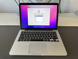 Apple MacBook Pro 13" Retina (Early 2015) – i5-5287U 2.9GHz – 16GB RAM - Picture 1 of 6