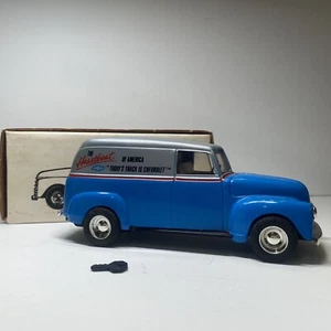 ERTL 1950 1:25 Diecast Bank Chevy Panel Truck, The Heartbeat Of America - Picture 1 of 9
