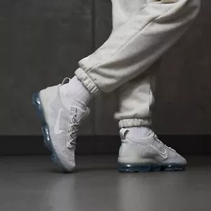 Nike Air Vapormax 2021 Flyknit Phantom scarpe da donna DJ9975-001 - Foto 1 di 13