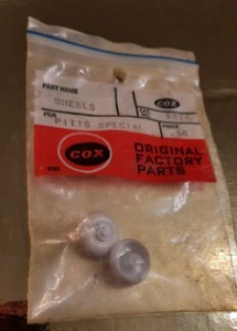 Cox .020 Lil Stinker Pitts Art Scholl Wheel Set N.o.s Unused Thimble Drome - Picture 1 of 2