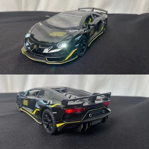 MiniAuto 1:24 Lamborghini Aventador SVJ 63 aluminio negro y amarillo (al por menor $100) - Imagen 1 de 10
